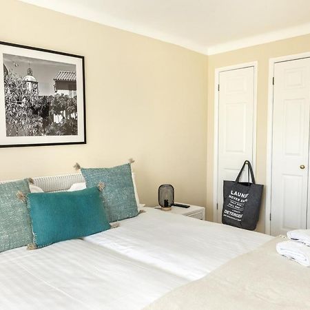 Villa Montfleuri, Vieille Ville A Pieds, Vue Mer, Piscine, 8 Pers Sainte-Maxime Ngoại thất bức ảnh